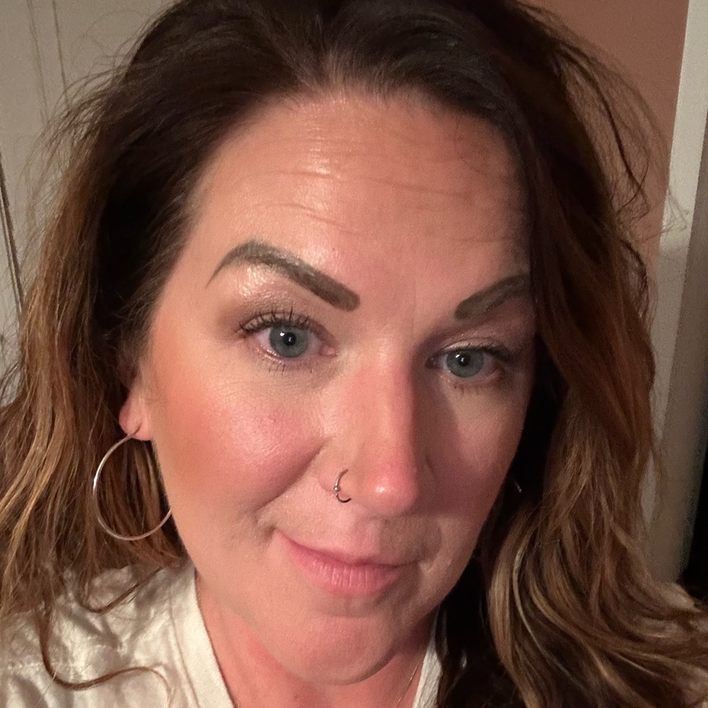 Meet your Posher, Brandi
